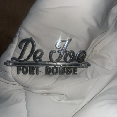 Vintage Dodge De Foe Fort Dodge Metal Dealer Badge Emblem Tag