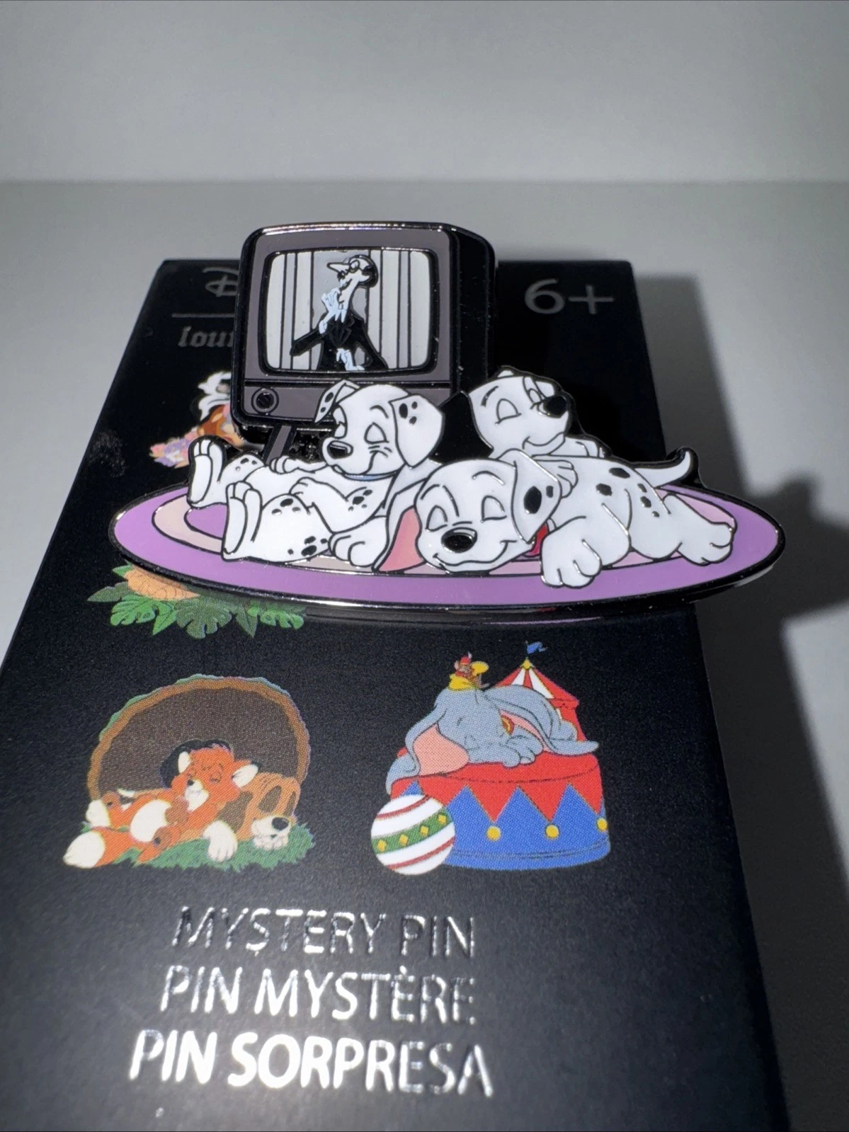 Disney Loungefly Pin 2026 Sleeping Animals - 101 dalmations