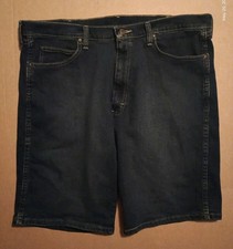 Wrangler Men's Relaxed Fit Shorts Size 36 Dark Wash Denim 10" Inseam WORN ONCE