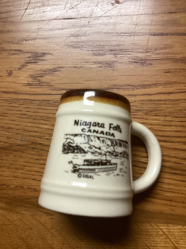 Niagara Falls Canada Souvenirs Miniature Beer Stein Mug