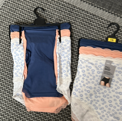 6 pares de bragas completas de algodón con elástico talla 16 de Marks & Spencer para dama - Imagen 4 de 6