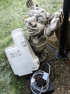 Standheizung TRUMA Trumatic e1800 12 V 50 mbar mit Platine + Regler läuft top!