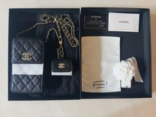 CHANEL Matelasse Caviar Shoulder Bag Phone Case with AirPods Case