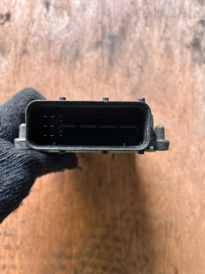 MÓDULO CONTROL TRANSMISIÓN TCU 95440-3B700 SE ADAPTA A HYUNDAI SANTA FE 2009-2010 Foto 4 de 4