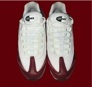 nike air max 95 womens burgundy