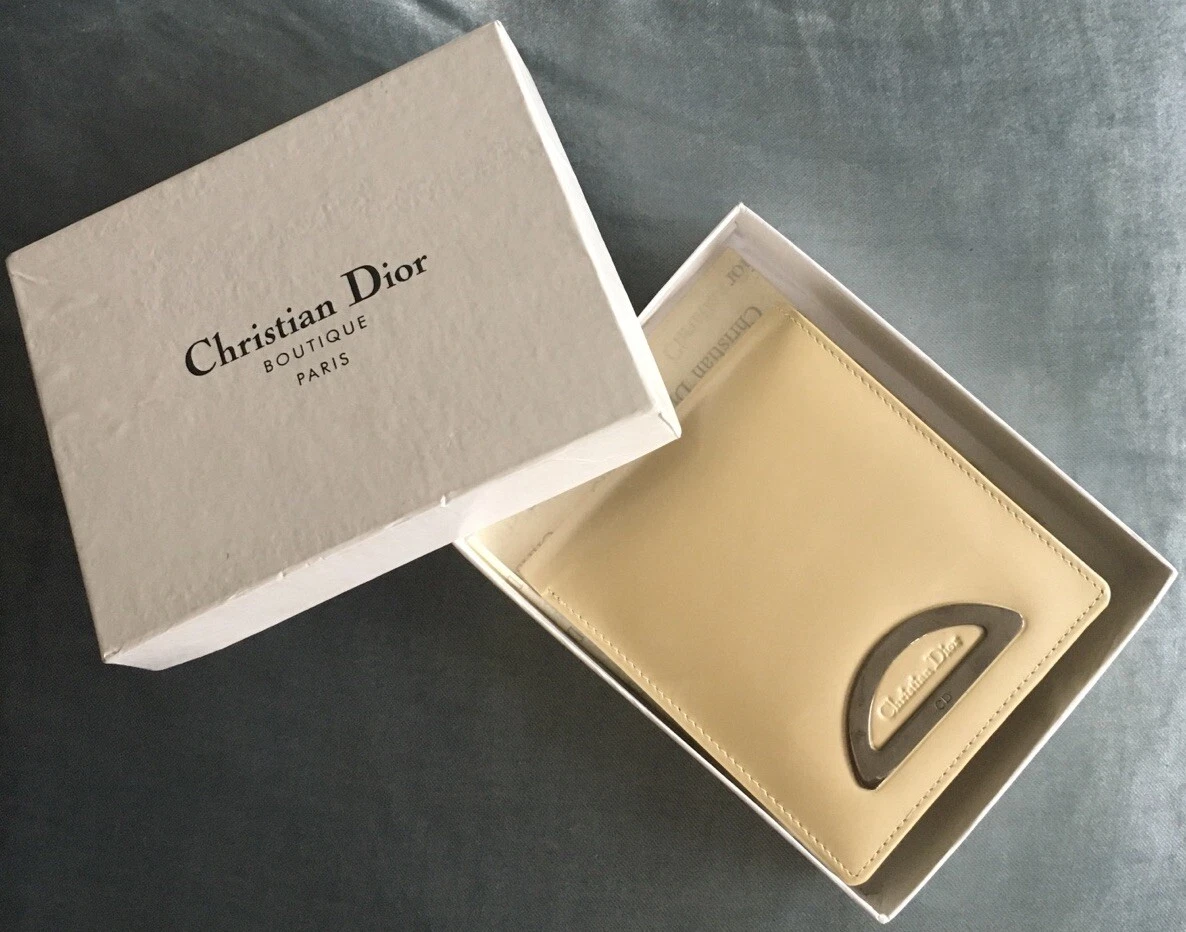 Authentique portefeuille / sac à main Christian Dior vintage en cuir crème jamais utilisé et avec boite 