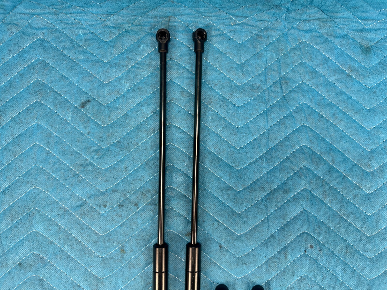Bentley Continent Flying Spur Hood Shock Support Struts 4pc Set 29k 2006-2012 OE