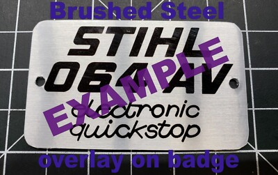 Piastra Badge Adesiva Vinilica Completa Per Motosega Stihl 028 AV Super - Sostituzione Grafica Quickstop