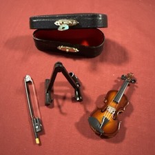 Worlds Smallest Tiny VIOLIN Cry Baby Doll House Miniature 3"