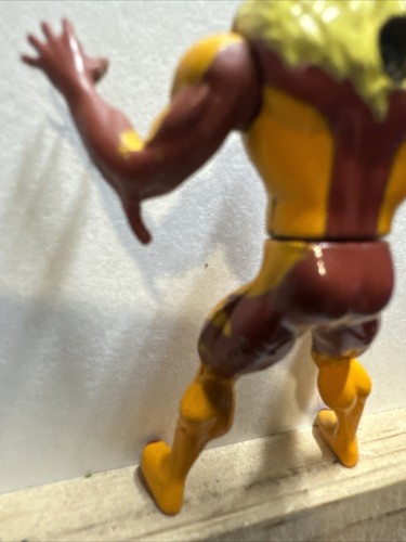 1994 Toy Biz Marvel X-Men Sabretooth 2.5" Metal Mini Action Figure - Picture 4 of 6
