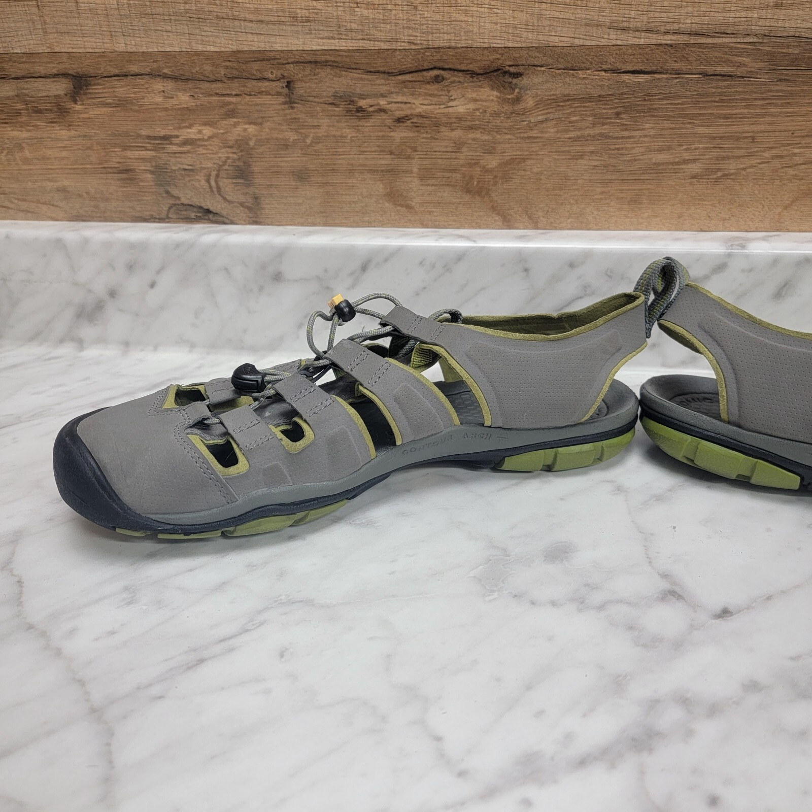 Sandali da donna taglia 9 5 Keen CNX grigi oliva scarpe da acqua basse escursionismo