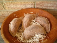 Primitive Apple turnovers bowl fillers.  Please Read For Shipping