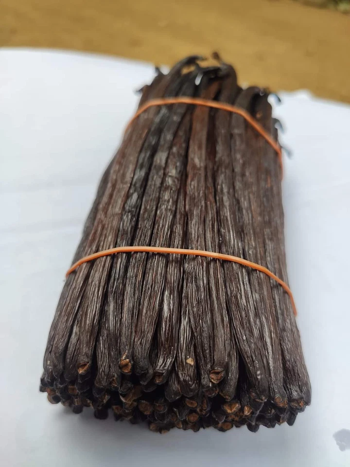 Ceylon Organic Vanilla Beans Grade-B 100% Best Quality Pure Great for Extraction - Image 4 of 4