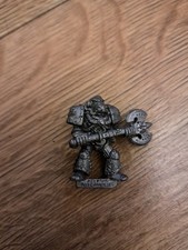 WARHAMMER 40K SPACE MARINE VINTAGE METAL FIGURE