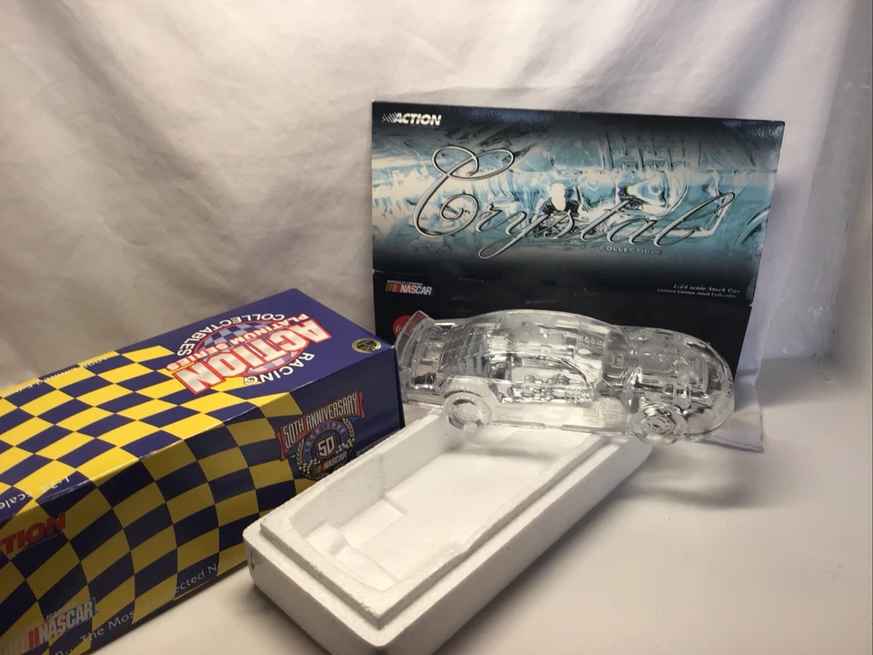 Crystal Collectible Action 1:24 Scale Die Cast Car Dale Earnhardt #3 Coke Car - Image 4 of 4