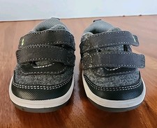Surprise By Stride Rite Toddler Shoes Boys Size 3M Grey/ Black