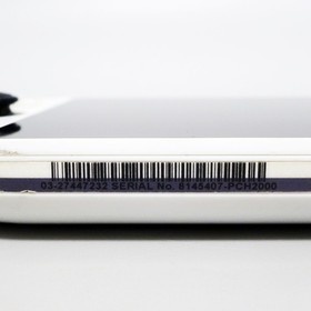 Sony Playstation PS Vita Glacier White PCH-2000 ZA22 Console only PSV Slim Used