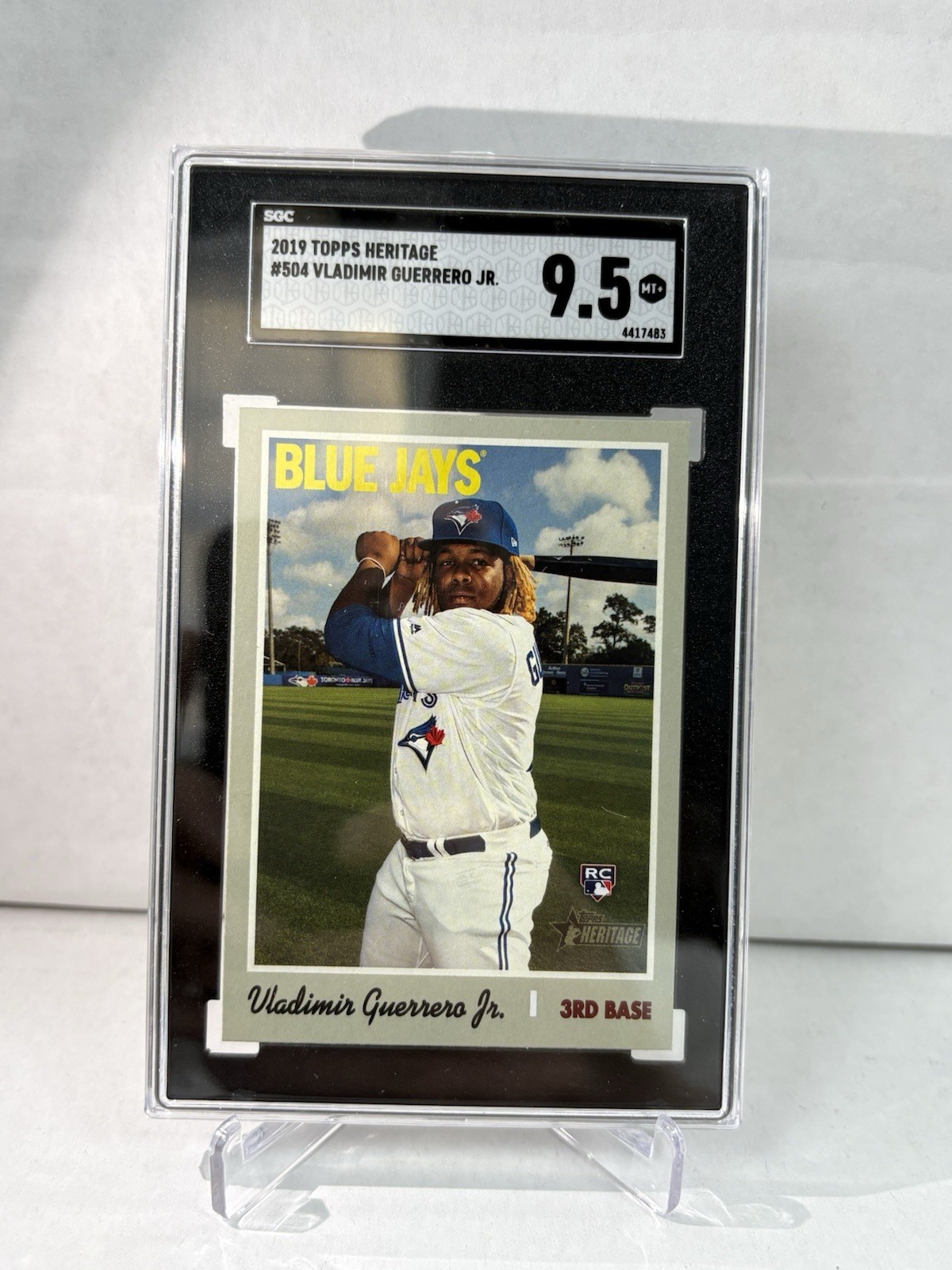 Vladimir Guerrero Jr 2019 Topps Heritage #504 RC SGC 9.5 Rookie Blue Jays