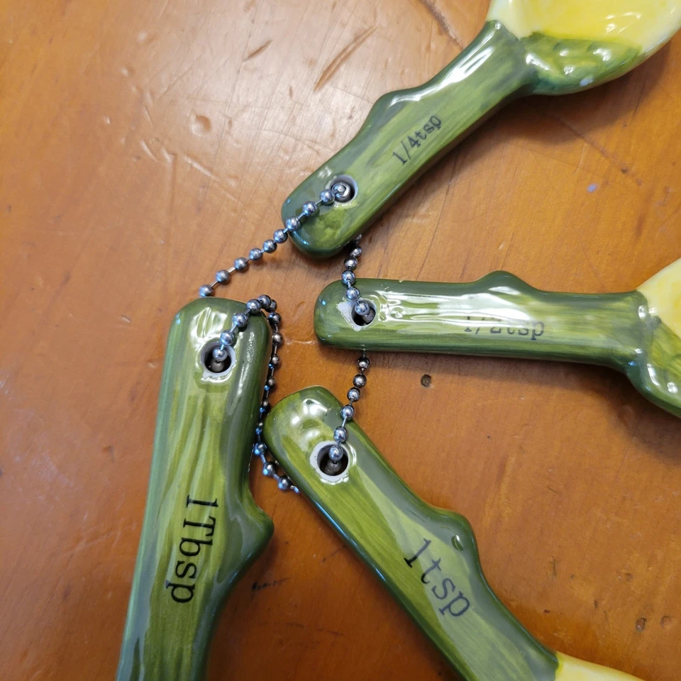 Cucharas Medidoras Cerámicas Limón Súper Lindas - Juego de 4 - Excelente Estado  Foto 2 de 4