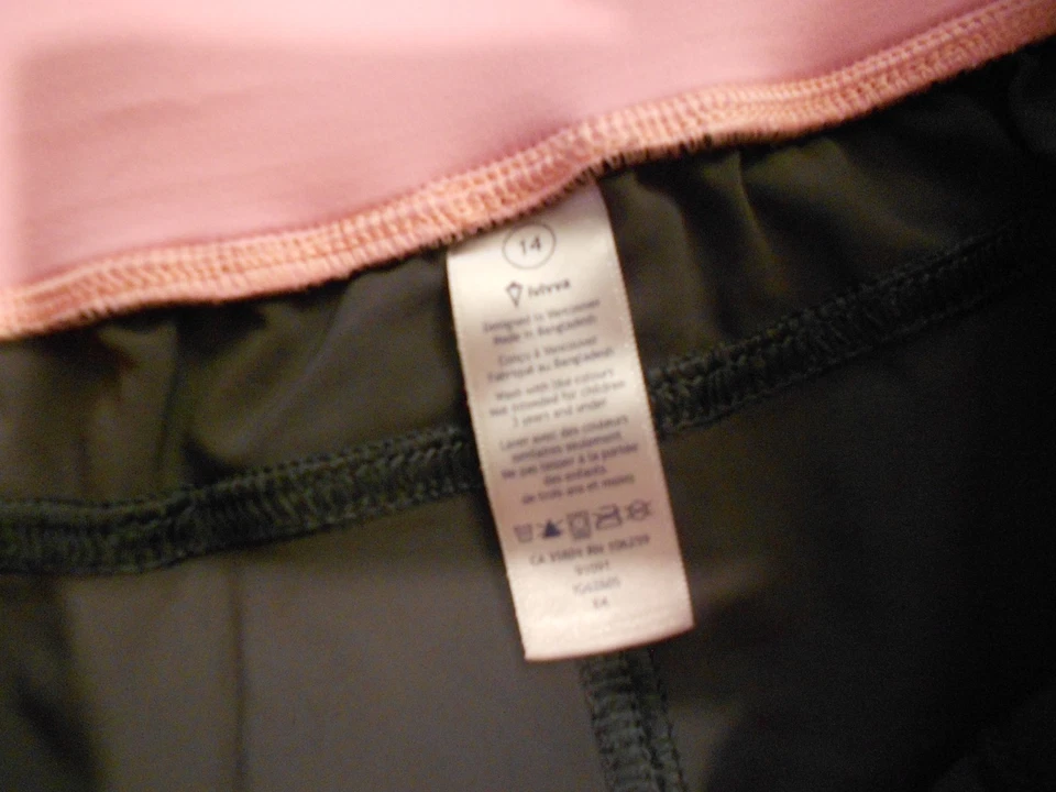 Lululemon Ivivva girls pants size 14 athletic MINT cond - Image 4 of 4