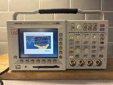 Tektronix TDS3034 4ch Four Channel Colour Digital Phosphor Oscilloscope 300mhz