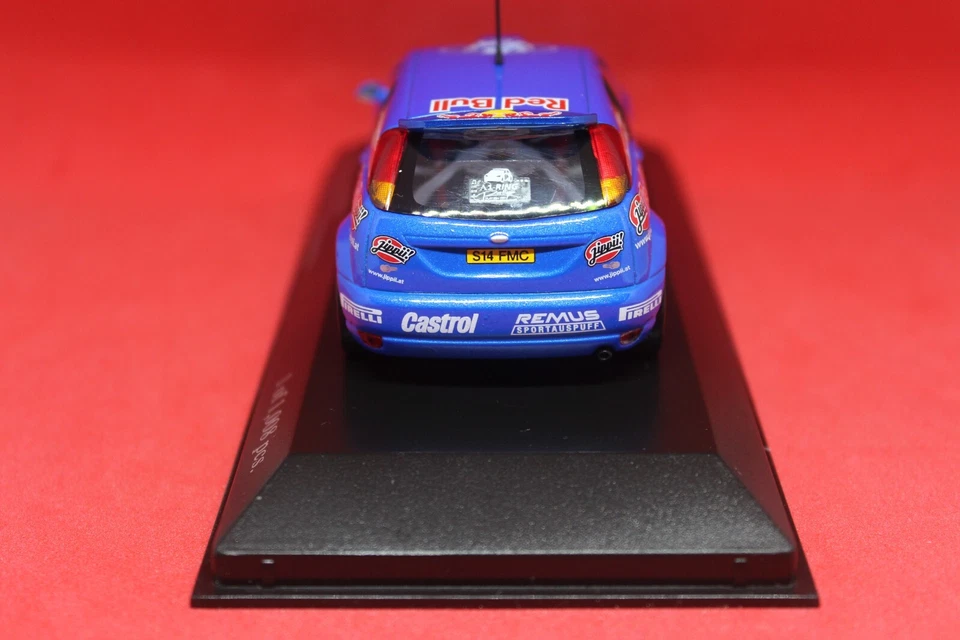 1/43 Ford Focus WRC (2001) - #2 Baumschlager/Wicha - MINICHAMPS - Immagine 4 di 4