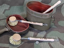 Repro WWII German Mess Kit Brush HU 1940 Soldier Reproduction Cleaning Wooden