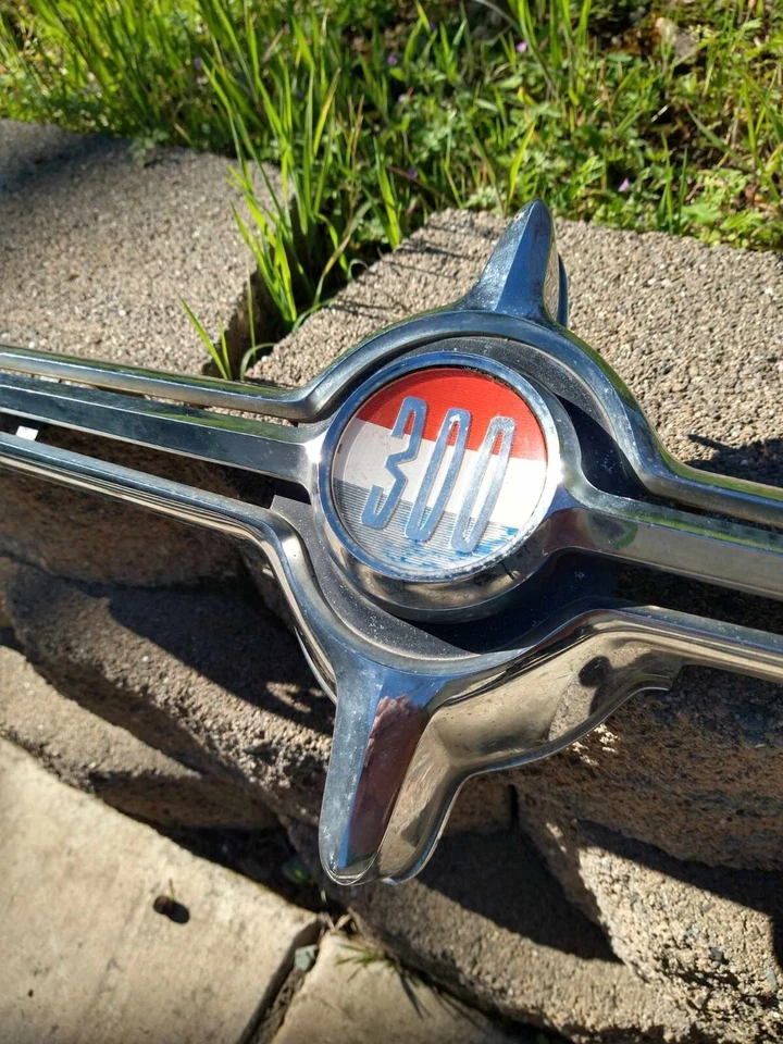 1963 chrysler 300 Grille - Image 3 of 4
