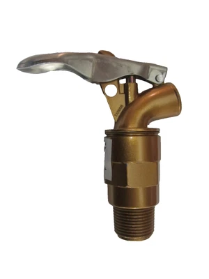 MUELLER INDUSTRIES Oil Barrell Faucet 3/4" MPT B&K NEW