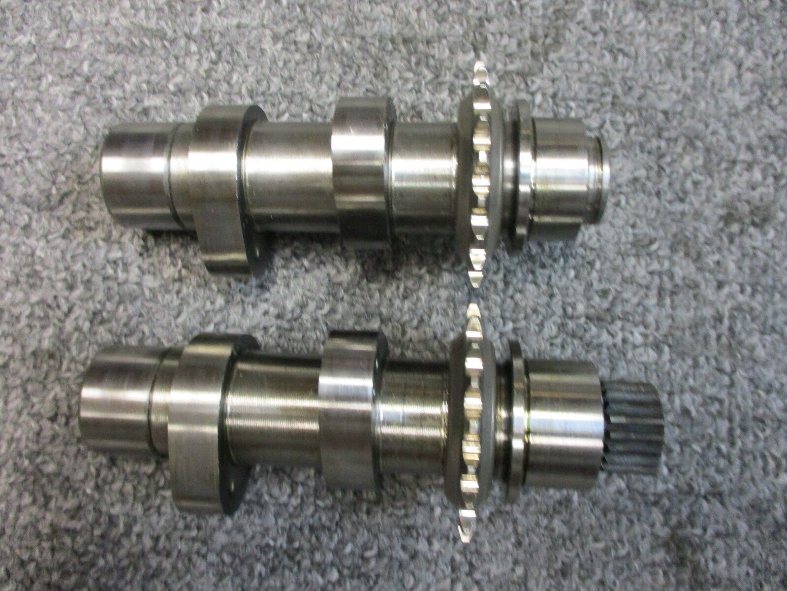 Harley Davidson OEM Stock Twin Cam Camshafts 2561707 2559907 off Road