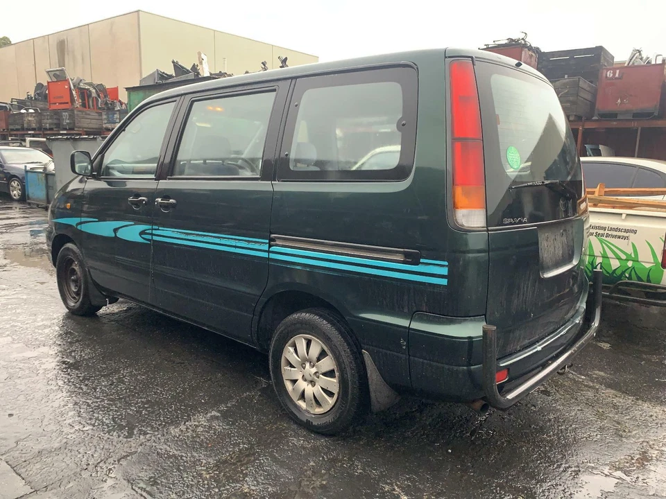 Toyota Spacia Radiator SR40 02/1998-12/2001 - image 4 of 4