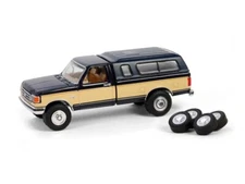 1991 Ford F-150 XLT Lariat w/ Spare Tires 1:64 Scale Model - Greenlight 97160E