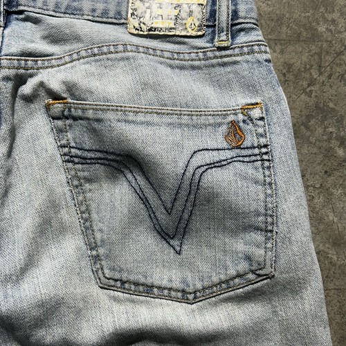 Late 90s Early 2000s Volcom Stone Distressed Light Wash Jeans Mens Size 34 X 30 - Picture 11 of 15