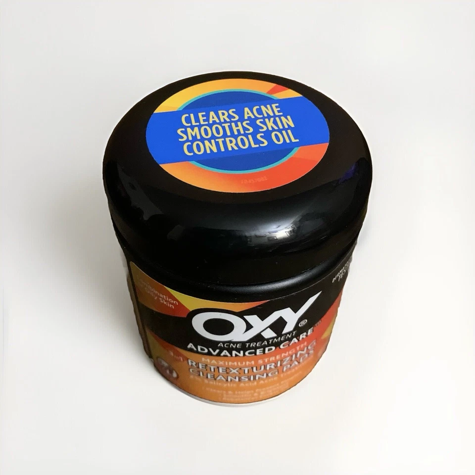 Almohadillas limpiadoras retexturizantes OXY Maximum Strength Advanced Care 3 en 1, 90 ct Foto 2 de 4