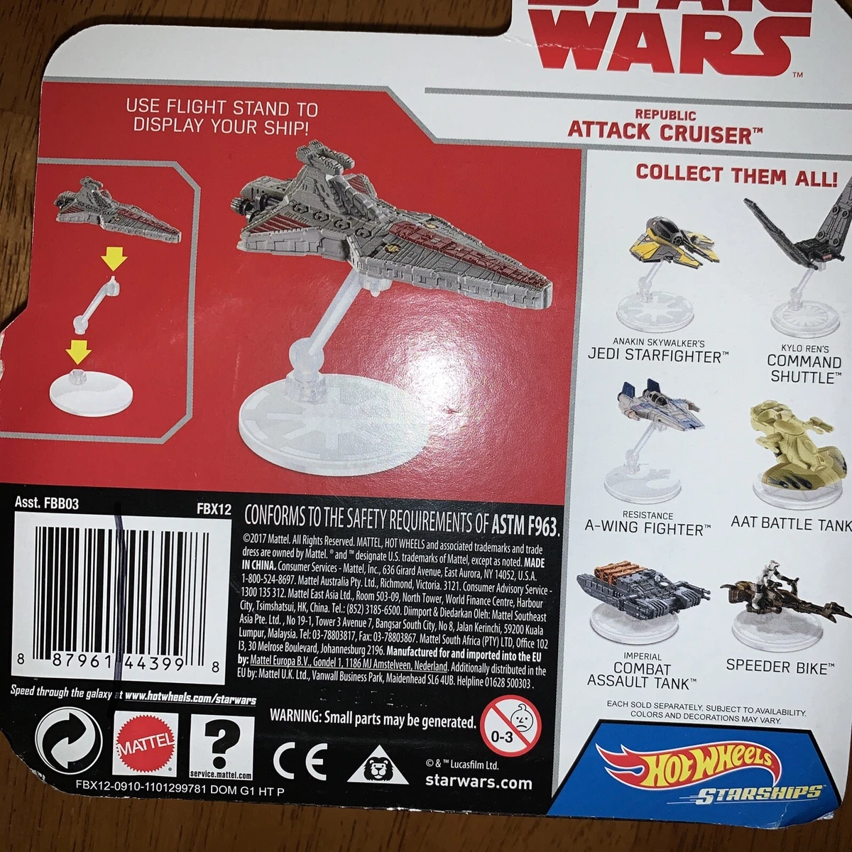 Star Wars Hot Wheels Stars Republic Attack Cruiser w flight stand Mattel 2017