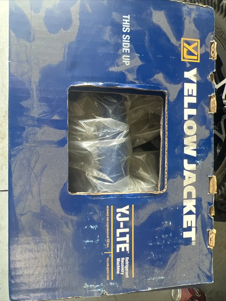 YELLOW JACKET 95730 Single Refrigerant Recovery Machine - Image 2 of 3