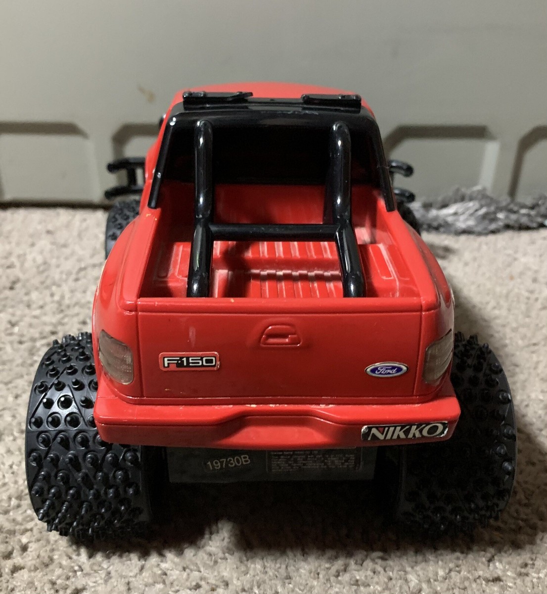 Vintage Nikko Ford F-150 RC Red Off Road 4x4 Truck 49MHz Vintage Nikko Ford F-150 RC Red Off Road 4x4 Truck 49MHz