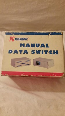 4-Port A/B/C/D Manual Data Transfer Switch / Switch Box - Vintage Computing