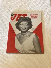 JET MAGAZINE Nov 2, 1961 Terri Springer Model, Fear Hampers Miss Vote Drive