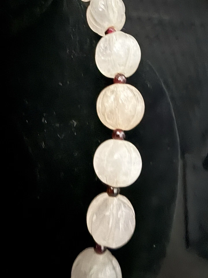 Vtg 14k Gold Clasp Carved Quartz Beaded Necklace Red Garnet or Ruby Beads 18” - Image 3 of 4
