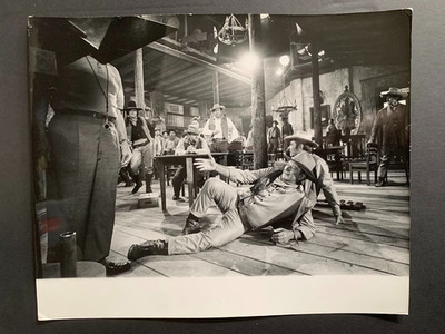 JOHN WAYNE - Vintage Rare Original Press Photo by PHIL STERN Dated 5 MAY 1967