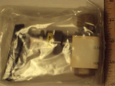 Hoke 1/4 turn stainless steel Valve, H 4752 VMF 4Y, VCR type fitting in-out