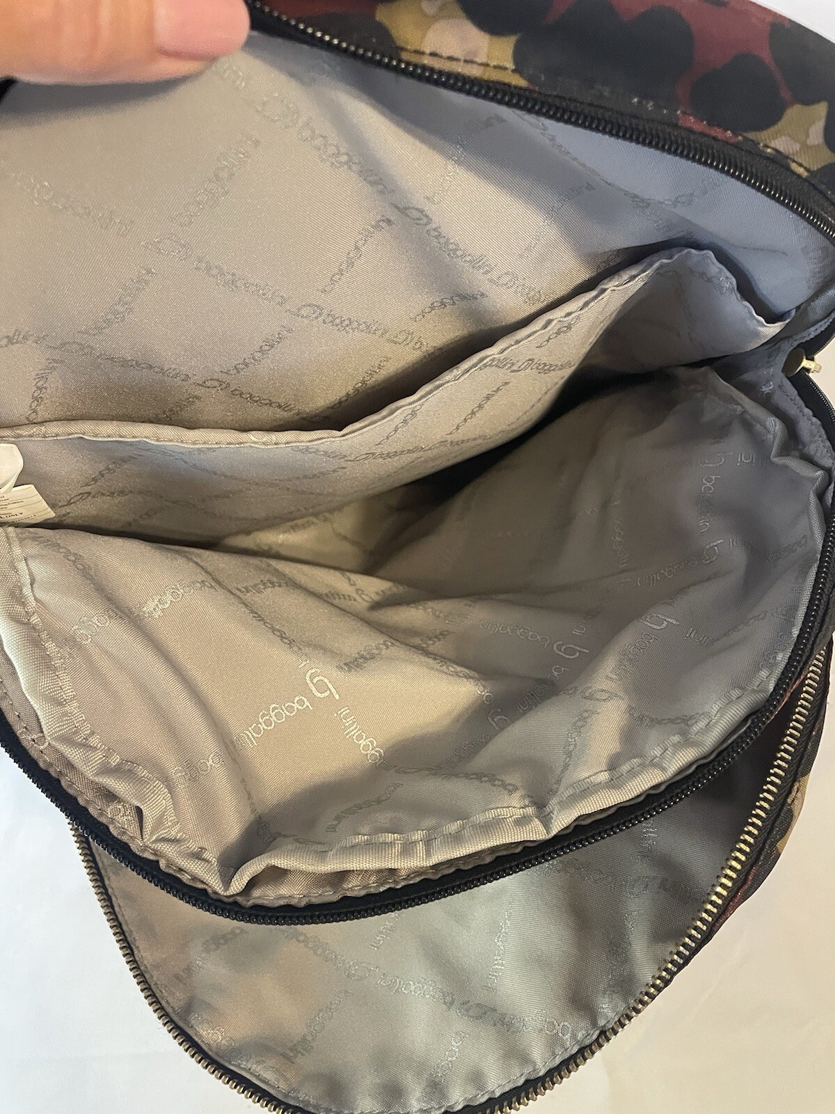 Baggallini Backpack - image 6
