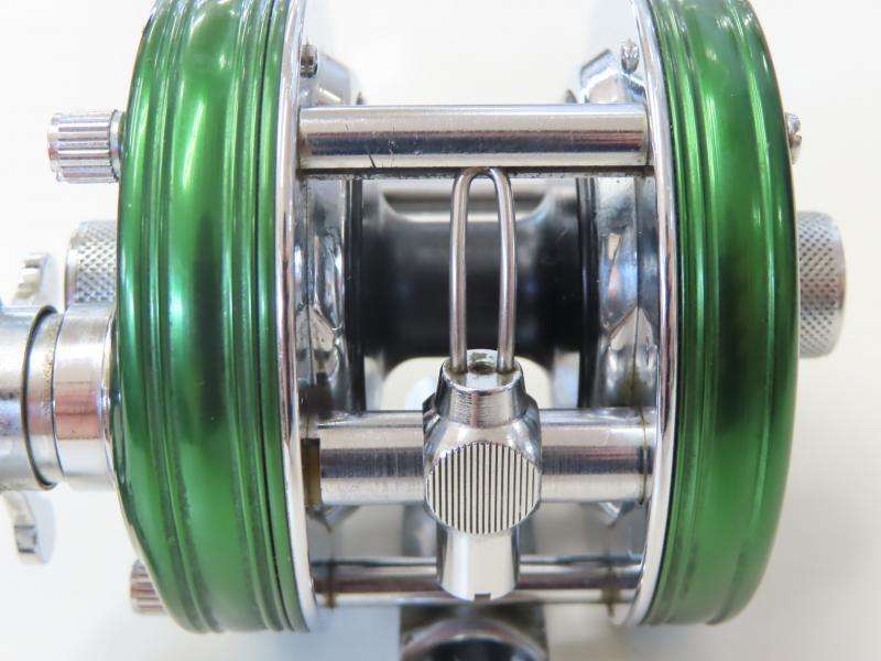Abu Garcia Ambassadeur 4500CS Baitcast Reel Right handle Abu Garcia Ambassadeur 4500CS Baitcast Reel Right handle