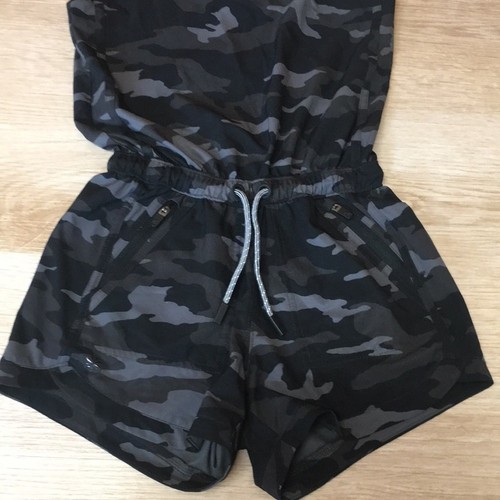 Athleta Girl Black & Gray size Small/7 Camo Print Sleeveless Lightweight Romper - Picture 4 of 7
