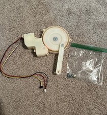 mamaRoo 1046 1037 1026 Horizontal Motion Mechanism Gears Crank Motor Belt Parts