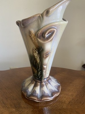 Hull 61 Cornstalk Wheat Plant 3D Vase Beige Brown Green, Signed Incised