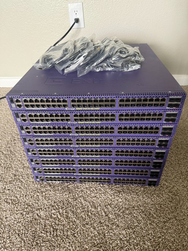 Extreme Networks X460-G2-48p-10GE4 Ethernet Switch