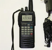 ICOM IC-A6 VHF Air Band Transceiver with Antenna and Charger