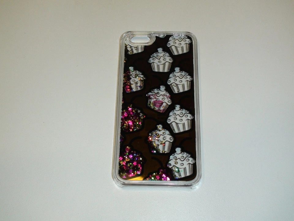 Betsey Johnson Snap On 硬质保护壳 - 巨魔 - 杯子蛋糕闪光 适合 iPhone 6 - 很好 — 第 2/4 张图片